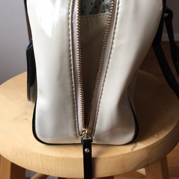 kate spade cream & black bag - Picture 8 of 13